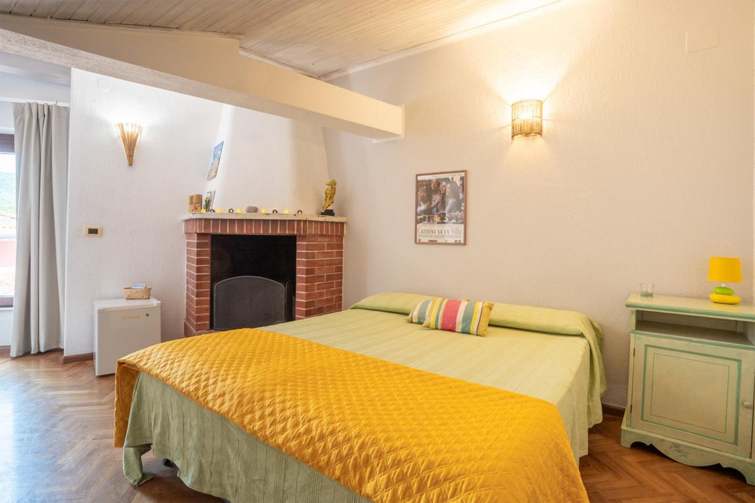 Maxi Paradiso - Guest House A Due Passi Dal Lago Trasimeno Torricella  Dış mekan fotoğraf