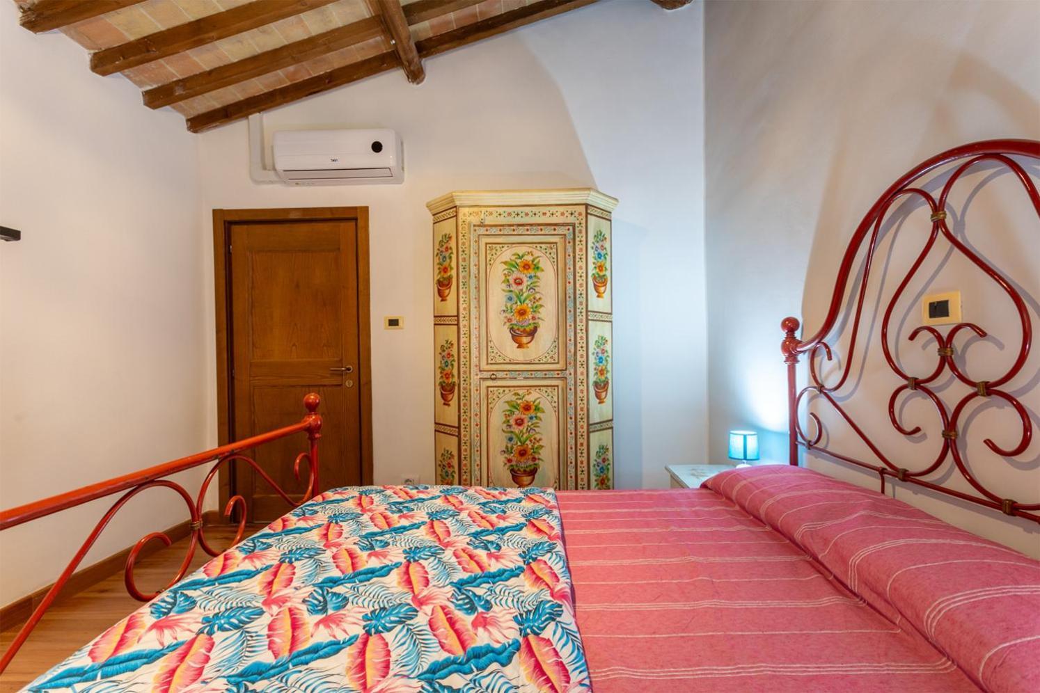 Maxi Paradiso - Guest House A Due Passi Dal Lago Trasimeno Torricella  Dış mekan fotoğraf