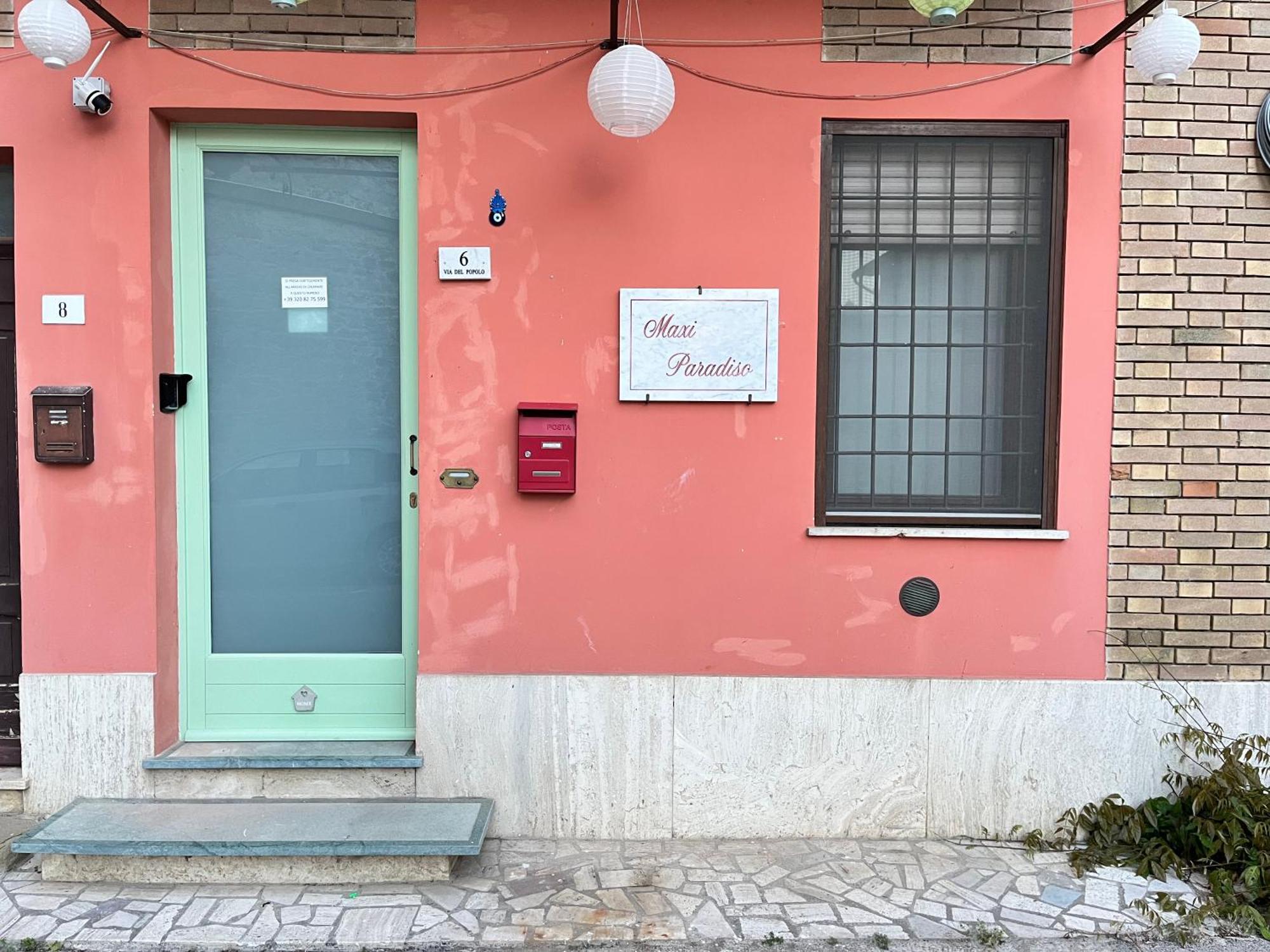 Maxi Paradiso - Guest House A Due Passi Dal Lago Trasimeno Torricella  Dış mekan fotoğraf